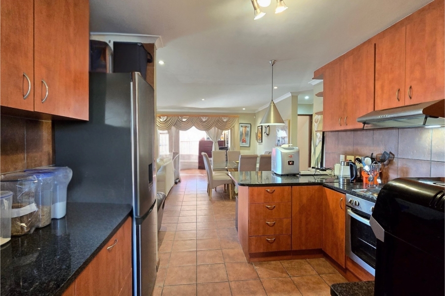 3 Bedroom Property for Sale in Welgevonden Estate Western Cape